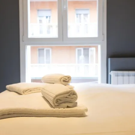 In Centro Storico - Via Mascarella - Universita *