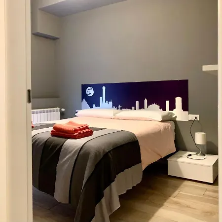 In Centro Storico - Via Mascarella - Universita 公寓