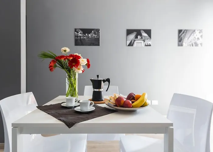 In Centro Storico - Via Mascarella - Universita Daire Bolonya