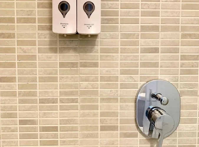 In Centro Storico - Via Mascarella - Universita Bologna