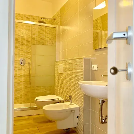 In Centro Storico - Via Mascarella -